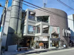 自由が丘駅 徒歩5分 1F《101区画》スケルトン物件【軽飲食可】外観