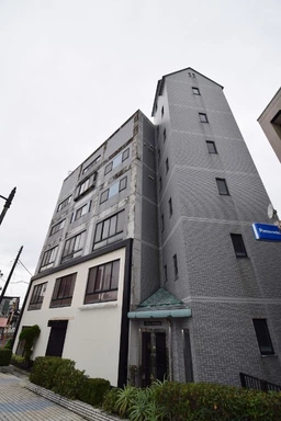 勝浦駅 徒歩1分 現況:居酒屋 2階飲食居抜き物件 【何業も可】外観