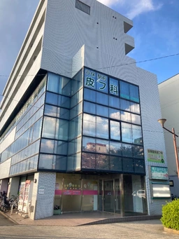 JR南武線「谷保」駅北口ロータリーに面す立地、事務所仕様、各条件相談可