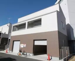 向ケ丘遊園駅前の新築物件♪2階(202)フロアも同時募集中【スケルトン】外観