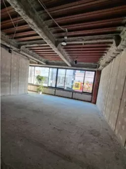 東十条駅徒歩２分の商店街通りに面した２階テナント！人通り多く視認性高いです。何業もご相談可能外観