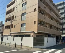 横浜駅南西口 徒歩9分 エステ・クリニック等に最適 1Fスケルトン物件 【飲食不可】外観