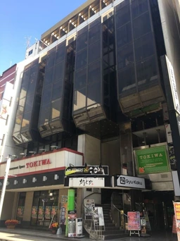 松戸駅!西口駅前の物件です!外観