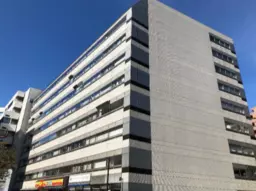 横浜駅 徒歩9分 オフィス街の1F路面《1-3区画》スケルトン物件【飲食不可】外観