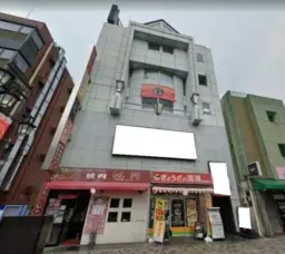 飯能駅 徒歩1分 北口 駅前通り沿い 造作無償! 2F居酒屋居抜き物件【飲食可】外観