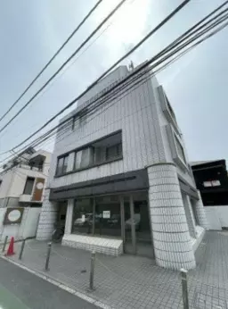 外苑前駅 徒歩4分 B1Fイタリアン居抜き物件 【飲食可】