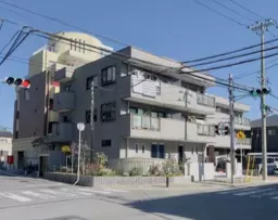 妙典駅徒歩7分◆イオン市川妙典店まで徒歩2分◆1階のリニューアル店舗◆専用駐車場もアリ(別契約)◆飲食・ペット関係不可◆外観