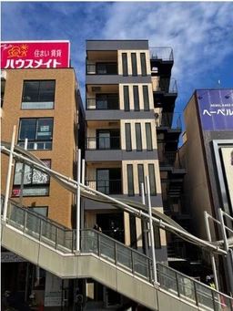 大船駅 徒歩2分 スケルトン物件 【飲食可】外観