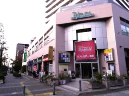 川口駅 徒歩4分 複合施設内 1F《111-1、111-2区画》店舗物件【飲食不可】外観