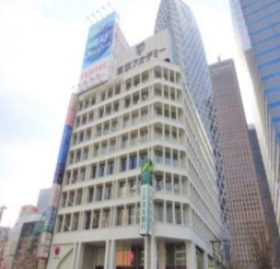 ■新宿西口駅 徒歩5分 現況:その他 その他居抜きなど物件 【店舗相談(飲食不可)】外観