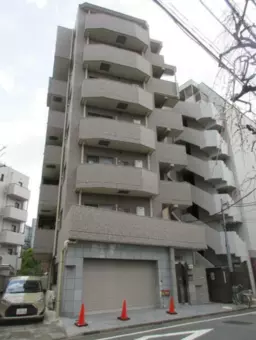 用賀駅 徒歩4分 水道みち沿い 1F〈101区画〉スケルトン物件 【飲食不可】外観