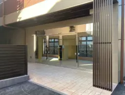 妙蓮寺駅 徒歩1分 旧綱島街道沿い マンション1Fスケルトン物件【飲食可】外観