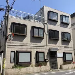 学芸大学駅 徒歩3分 1F歯科医院一部居抜き(スケルトン相談可)物件【飲食不可】外観