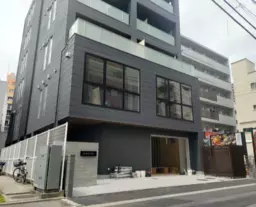 本八幡駅 徒歩3分 築浅 2F≪201区画≫スケルトン物件 【飲食可】外観