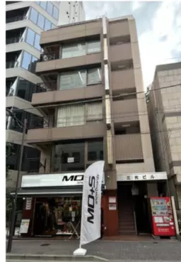 小川町駅 徒歩2分 飲食店相談可能 スポーツ用品店街 視認性◎外観