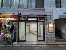 ★新丸子駅徒歩1分!業種何でもご相談ください!※再契約不可外観