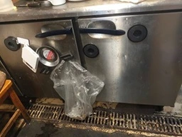 高輪台駅 徒歩3分 現況:食物販 飲食居抜き物件 【軽飲食可】外観