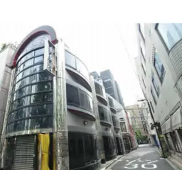 神保町駅 徒歩4分 スケルトン物件 【業種相談】外観