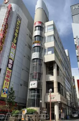 町田駅 徒歩3分 駅前通り沿い 2Fスケルトン物件 【飲食可】外観