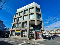 中山駅 徒歩4分  【飲食不可】 1~2階貸し外観