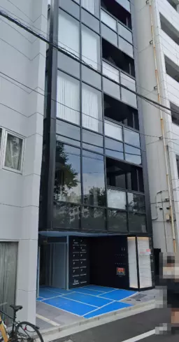 茅場町駅徒歩1分◆フリーレント相談可◆飲食店のみ募集◆ビジネス街の飲食テナント◆同ビル内重複不可◆外観
