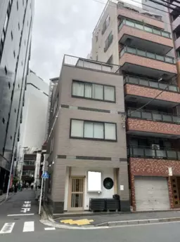 神保町駅 徒歩6分 五十通り沿い1F-3F一棟貸し 寿司店+従業員住居居抜き物件【飲食可】外観