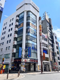 賃料下がりました！　熊谷駅 徒歩1分 ロータリーに面する物件 【飲食可、元居酒屋】外観