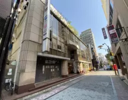 ≪赤坂見附駅徒歩2分｜B1階・177㎡の広々スケルトン物件、飲食可≫外観