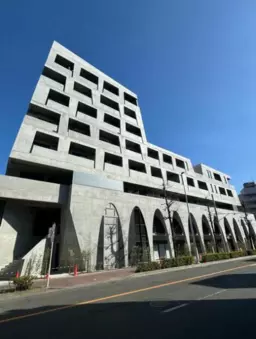 武蔵新城駅 徒歩1分 駅至近 2F≪204区画≫スケルトン物件 【飲食可】外観