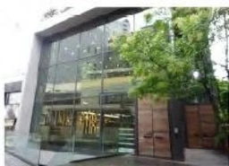 外苑前駅 徒歩5分 スケルトン物件 【飲食可】外観