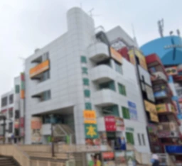 ★松戸駅東口デッキ直通ビル!外観