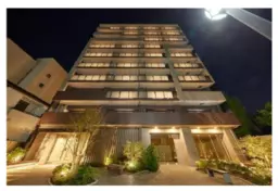 ■磯子駅 徒歩10分 スケルトン物件 【業種相談可】外観