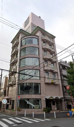 王子駅 徒歩8分 王子新道角地 1F-2F一括貸し店舗物件 【飲食可】外観