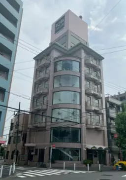 王子駅 徒歩8分 王子新道角地 1F-2F一括貸し店舗物件 【重飲食可】