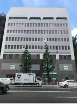 新宿三丁目駅 徒歩3分 スケルトン物件 【飲食可】外観