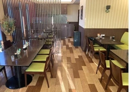 立飛駅 徒歩9分 1階路面店 現況:中華居抜き物件 【何業も可】外観