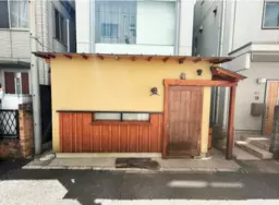 表参道駅 徒歩12分 現況:その他居抜きなど物件 【重飲食可】　　詳細業種はご相談ください。外観