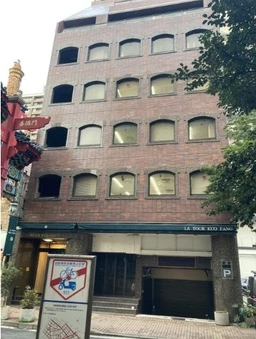 関内駅 徒歩7分 スケルトン物件 【飲食可】外観