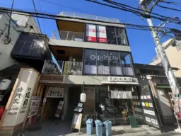 三軒茶屋駅 徒歩3分 現況:バー 飲食居抜き物件 【業種相談】内装美麗カフェバー居抜き！詳細業種はご相談ください。