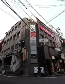 【人気エリア】恵比寿駅徒歩1分の好立地!角地で視認性も◎飲食相談可能外観