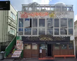 【3階】新大久保駅 徒歩2分!!つつじ通り・飲食居抜き物件!2階(約36.4坪) 同時募集中!!お問い合わせください!外観