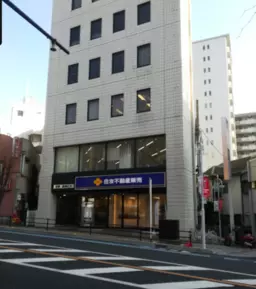 浦和駅人気の高砂エリアの26坪　路面テナント！県庁通りに面して視認性抜群✳︎サービス、クリニック、物販【食物販程度相談】外観