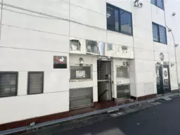 平井駅 徒歩4分 B1F 現況:バー 飲食居抜き物件 【業種相談】看板取付スペースあり 詳細業種はご相談ください。