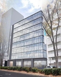 【軽飲食・サービル・物販向け】2025年12月竣工、北口大通り沿いの新築物件！窓面も広くあり申請もしっかり確保できます。外観