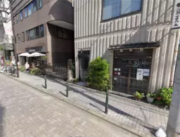 白山駅 徒歩2分 1F スケルトン物件 【飲食不可】白山下商店街に面する希少な１階路面店！詳細業種はご相談ください。外観