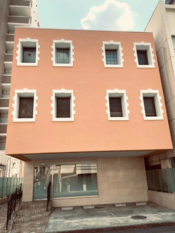 クリニック跡地、スケルトン渡し相談可、八王子駅よりバス便有、分割貸し相談外観