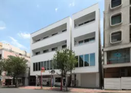 元町・中華街駅 徒歩4分 造作譲渡無償 1F《103区画》クリニック居抜き物件【軽飲食可】外観