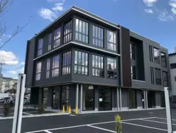 東川口駅 徒歩7分  けやき通り沿い 新築店舗外観