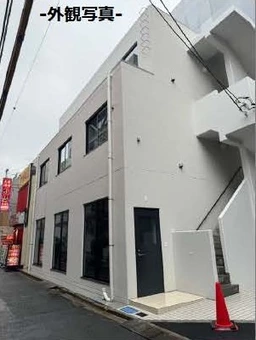 神田駅 徒歩2分 スケルトン物件 【業種相談】外観