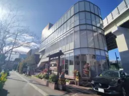 二子玉川駅 徒歩4分  246通り1階路面店舗外観